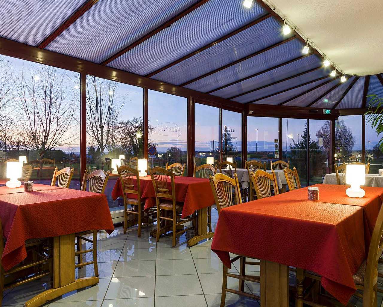 The Originals City, Hôtel Paray-le-Monial Restaurante foto